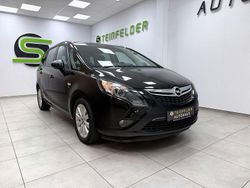 Schwarz Gebraucht 2016 Opel Zafira Tourer Van / Kleinbus | 12.790 € (Teuer)
