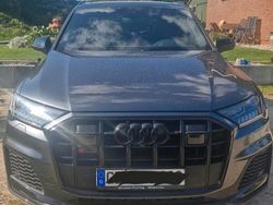 Grau Gebraucht 2021 Audi Q7 Ambiente SUV | 61.000 €