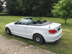 Weiß Gebraucht 2012 BMW 118 Cabriolet Sport Line Cabrio | 10.250 € (Fairer Preis)