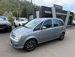 Silber Gebraucht 2006 Opel Meriva Van / Kleinbus | 4.899 € (Teuer)
