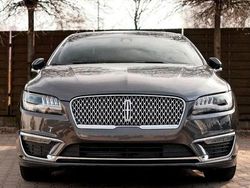 Grau Gebraucht 2018 Lincoln MKZ Limousine | 27.000 €