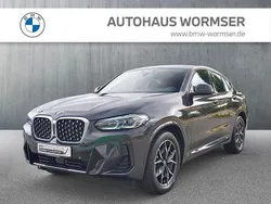 Sophistograu brillanteffekt Gebraucht 2024 BMW X4 M Sport SUV | 57.990 € (Fairer Preis)