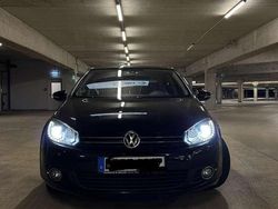 Schwarz Gebraucht 2011 VW Golf VI Comfortline Kleinwagen | 9.500 € (Teuer)