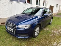 Blau Gebraucht 2012 Audi A3 Ambiente Limousine | 8.699 € (Guter Preis)