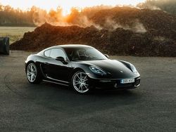 Schwarz Gebraucht 2018 Porsche 911 Carrera | 56.900 €