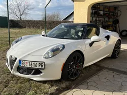 Weiß Gebraucht 2017 Alfa Romeo 4C Cabrio | 71.600 €