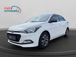 Weiß Gebraucht 2018 Hyundai i20 Passion Kleinwagen | 9.888 € (Fairer Preis)