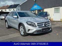 Silber Gebraucht 2015 Mercedes GLA180 Urban SUV | 16.970 € (Fairer Preis)