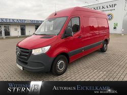 Rot Gebraucht 2021 Mercedes Sprinter Van | 22.015 € (Superpreis)