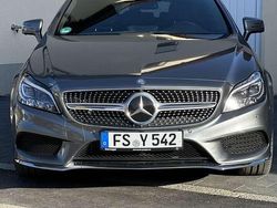 Grau Gebraucht 2016 Mercedes CLS400 Shooting Brake Kombi | 28.990 € (Etwas zu teuer)