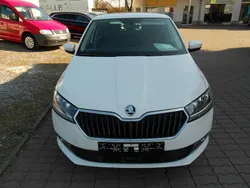 Weiß Gebraucht 2021 Skoda Fabia Style Limousine | 13.999 € (Guter Preis)