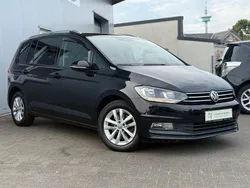 Schwarz Gebraucht 2016 VW Touran Allstar Van / Kleinbus | 16.990 € (Fairer Preis)