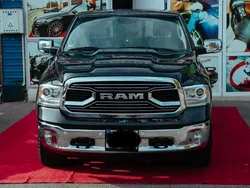 Schwarz Gebraucht 2016 Dodge Ram Abholung | 30.000 €