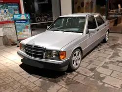Silber Gebraucht 1993 Mercedes 190 Limousine | 2.500 €