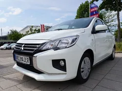 Weiß Gebraucht 2021 Mitsubishi Space Star Limousine | 8.650 € (Guter Preis)