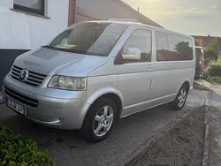 Grau Gebraucht 2005 VW T5 Van | 14.000 €