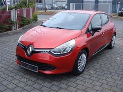 Rot Gebraucht 2013 Renault Clio IV Limousine | 3.250 €