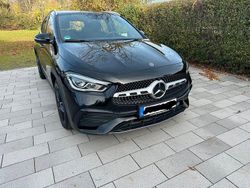 Schwarz Gebraucht 2020 Mercedes GLA200 SUV | 26.300 € (Fairer Preis)