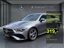 Grau Gebraucht 2024 Mercedes CLA180 Shooting Brake AMG Kombi | 29.540 €