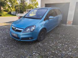 Blau Gebraucht 2005 Opel Zafira OPC Van / Kleinbus | 2.700 € (Fairer Preis)