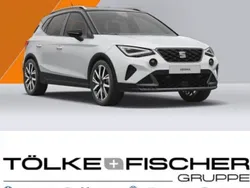 Blau Neu 2025 Seat Arona SUV | 27.990 €