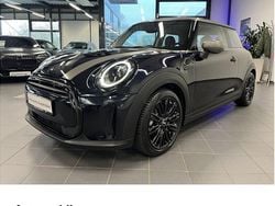 Schwarz Gebraucht 2022 Mini Cooper Countryman Classic SUV | 21.740 € (Superpreis)