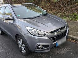 Grau Gebraucht 2016 Hyundai ix35 SUV | 9.900 €