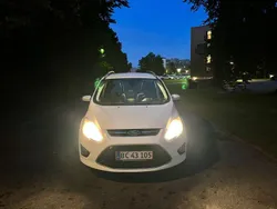 Weiß Gebraucht 2013 Ford Grand C-Max Titanium Van / Kleinbus | 4.000 € (Teuer)