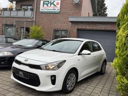 Weiß Gebraucht 2018 Kia Rio Edition 7 Kleinwagen | 7.999 € (Guter Preis)