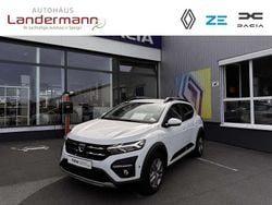 Arktisweiß Gebraucht 2022 Dacia Sandero Comfort Kleinwagen | 18.490 € (Etwas zu teuer)