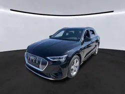 Mythosschwarz metallic Gebraucht 2023 Audi e-tron S-Line SUV | 44.944 € (Etwas zu teuer)