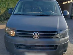 Grau Gebraucht 2012 VW T5 Van | 8.900 € (Fairer Preis)