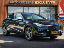 Schwarz Gebraucht 2016 Infiniti Q30 Premium Kleinwagen | 8.660 €