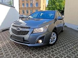 Grau Gebraucht 2013 Chevrolet Cruze Kombi | 2.500 € (Fairer Preis)