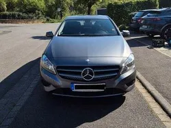 Grau Gebraucht 2014 Mercedes A180 Style Limousine | 9.400 € (Fairer Preis)