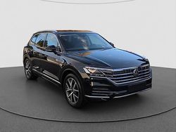 Deep black Gebraucht 2020 VW Touareg Elegance SUV | 50.540 € (Teuer)