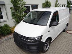 Weiß Gebraucht 2015 VW T5 Van | 18.900 €