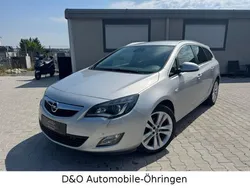 Silber Gebraucht 2011 Opel Astra Sport Kombi | 3.790 € (Guter Preis)