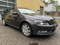 Braun Gebraucht 2011 VW Passat Comfortline Kombi | 8.390 € (Fairer Preis)