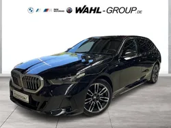 Schwarz Gebraucht 2024 BMW 540 M Sport Kombi | 69.990 €
