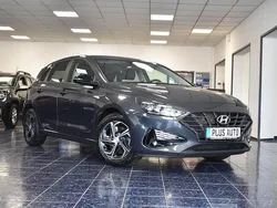 Dark knight Gebraucht 2022 Hyundai i30 Edition 30 Limousine | 13.770 € (Guter Preis)