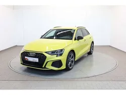 Pythongelb metallic Gebraucht 2024 Audi A3 S-Line | 33.780 € (Teuer)
