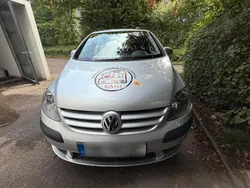 Grau Gebraucht 2005 VW Golf Plus Cross Van / Kleinbus | 3.200 € (Fairer Preis)