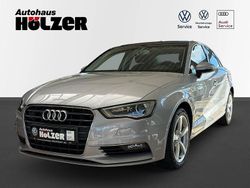 Grau Gebraucht 2013 Audi A3 Attraction Limousine | 11.880 € (Etwas zu teuer)