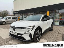 Gletscherweiss (weiß) Gebraucht 2022 Renault Megane E-Tech Techno Limousine | 19.890 € (Fairer Preis)