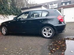 Schwarz Gebraucht 2008 BMW 116 Kleinwagen | 1.550 €