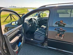 Schwarz Gebraucht 2008 VW Touran Van / Kleinbus | 4.000 €