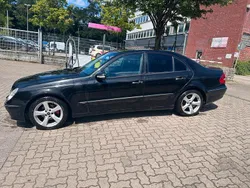 Schwarz Gebraucht 2004 Mercedes E320 Avantgarde Limousine | 3.500 €