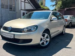 Silber Gebraucht 2011 VW Golf VI Kombi | 5.990 € (Fairer Preis)