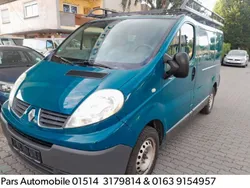 Grün Gebraucht 2010 Renault Trafic Van | 9.999 € (Teuer)